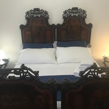 Aragona Rooms Palermo Buitenkant foto